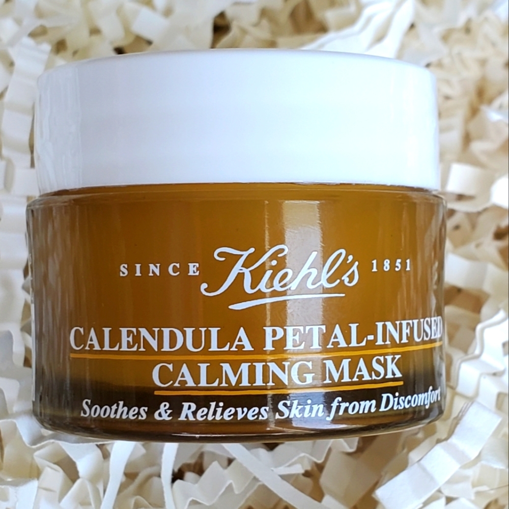 Kiehl's Calendula Petal-Infused Calming Mask with Aloe Vera Soothes and Relieves